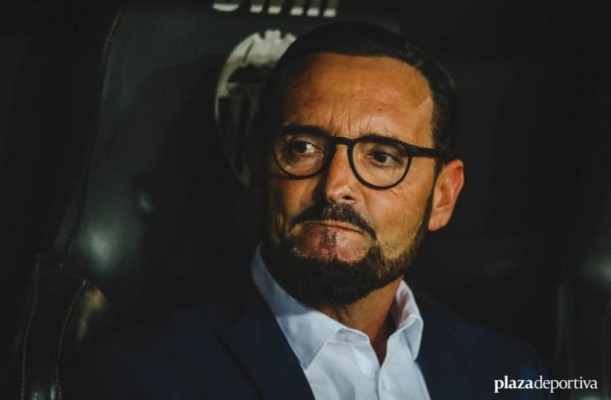 Feo, fuerte y formal

