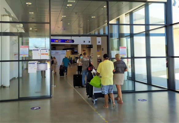 La ruta más fructífera: más de 188.000 pasajeros han viajado entre Londres y Castellón desde que abrió el aeropuerto