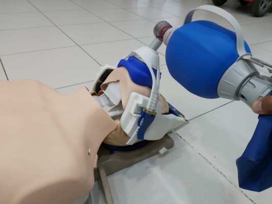 El desarrollo de un dispositivo de apoyo a la reanimación cardiopulmonar ya está siendo probado con profesionales
