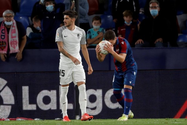 El plan inicial de Pereira no funciona
