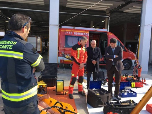 Alicante destina 100.000 euros para dotar a los bomberos de dos nuevos drones
