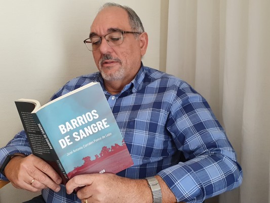 José Antonio Corrales presenta 'Barrios de sangre': una trama detectivesca con denuncia social 