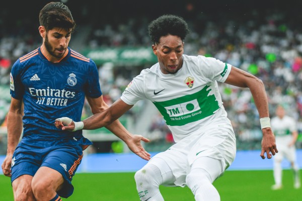 El Elche cae en picado desde el parón de selecciones
