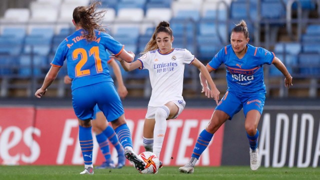 El Valencia cae bajo la lluvia ante el Real Madrid