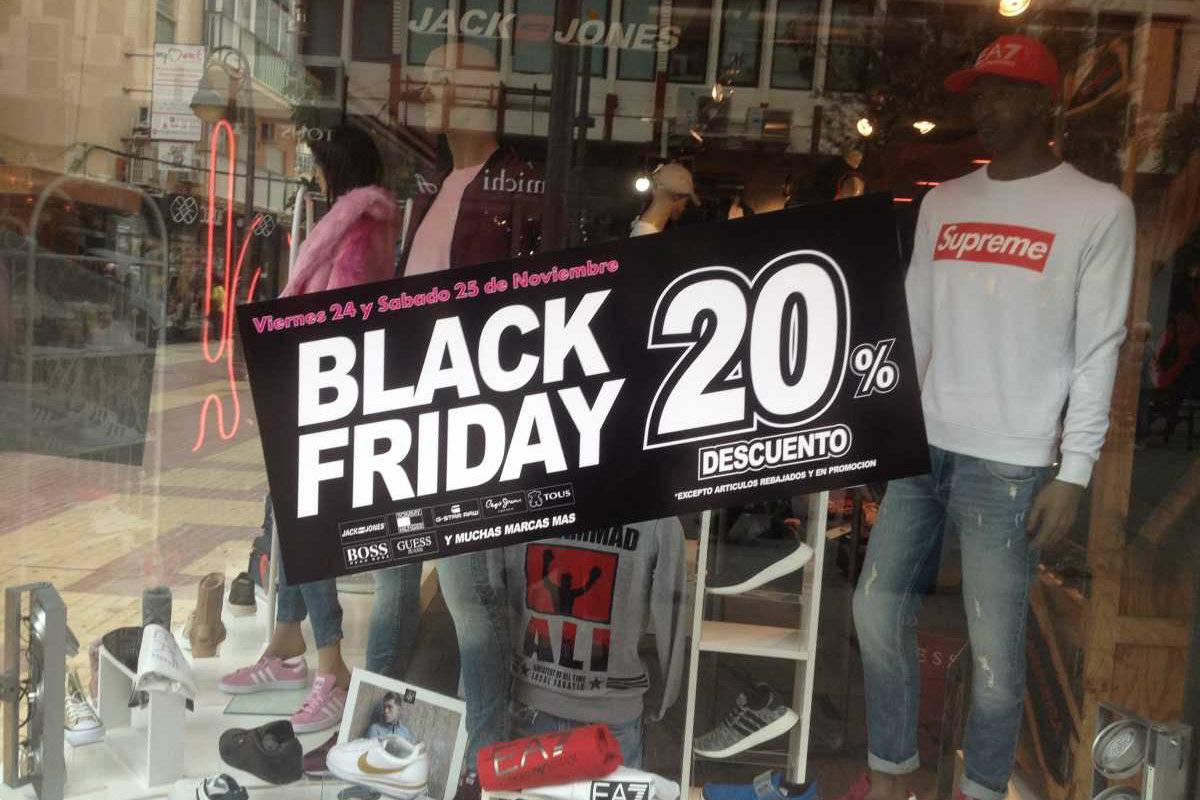 La crisis de los fletes desmonta la estrategia del 'viernes negro': ¿Un Black Friday sin descuentos?