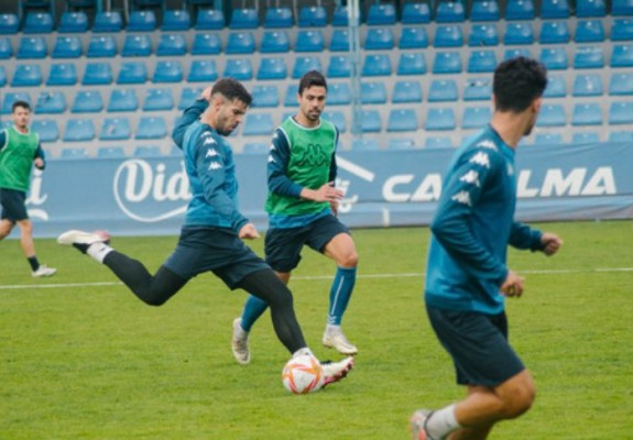El Alcoyano quiere seguir su escalada en la clasificación frente al Algeciras
