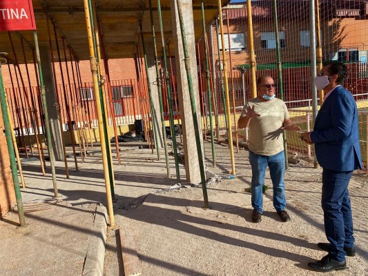 El campo de fútbol de El Esparragal abrirá sus puertas a finales de año con instalaciones más amplias