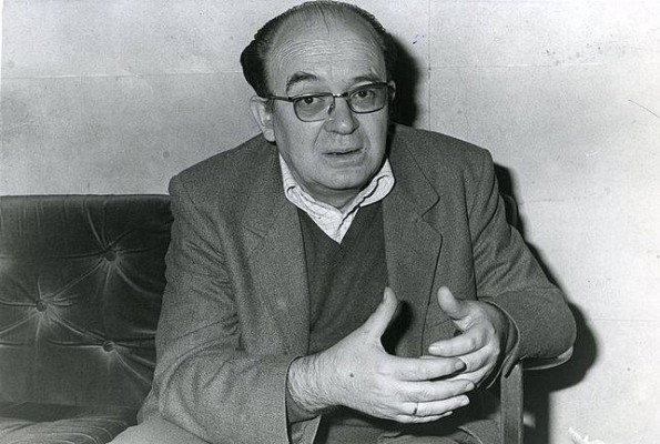 Dos rutas literarias para conocer la ciudad a través de los poemas de Estellés y Marc Granell 
