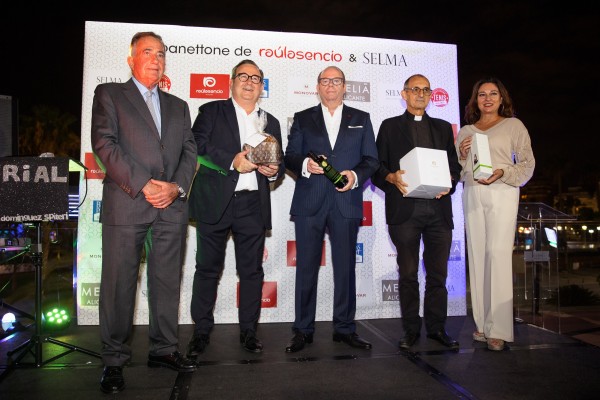 Un 'panettone' de aceite de oliva y espuma de sal digno de una medalla de bronce