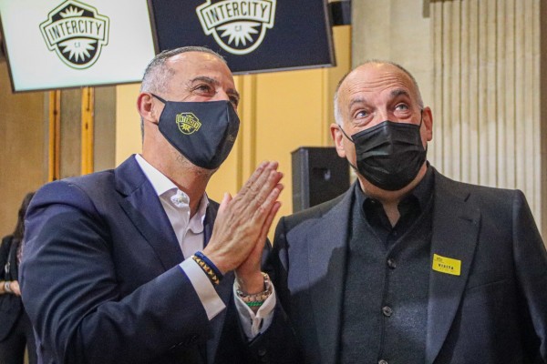 Tebas: 