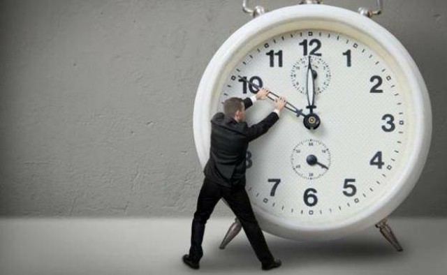 Cambio de hora: en la madrugada de este domingo, a las 3 serán las 2 ... una hora más de sueño
