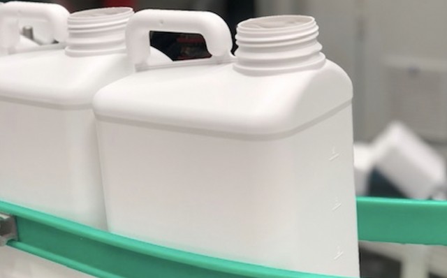 Alcion presenta sus envases barrera fluorados por plasma  en una jornada de puertas abiertas 