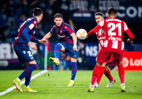 Oblak, la víctima favorita de Bardhi 

