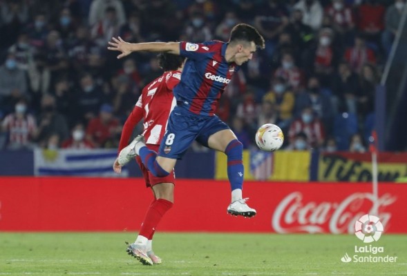 Se frotan las manos con Pepelu