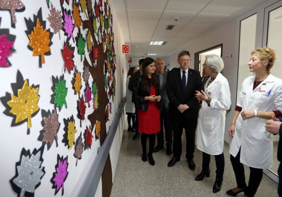 Sanidad invertirá 10 millones en el Hospital de Elche y 400.000 euros en el de San Vicente