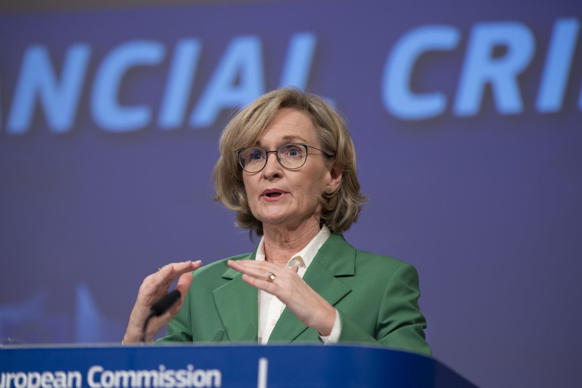 Bruselas se pone dura con la banca: pide elevar más los requisitos de capital