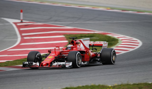 El Ferrari de Raikkonen es el más rápido en una jornada con tiempos lentos