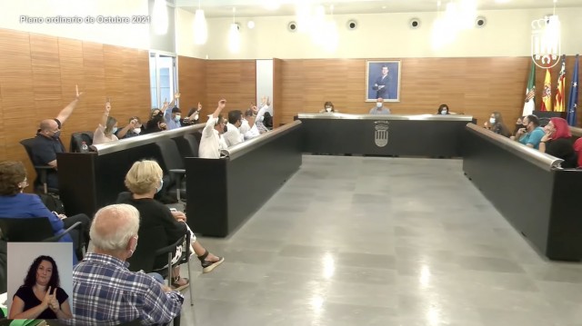 San Vicente renueva la cesión del derecho de tanteo y retracto a regañadientes de PP, Cs y VOX