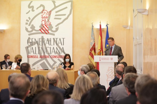 Puig reivindica la necesidad de fortalecer el autogobierno y la legislación autonómica mediante 