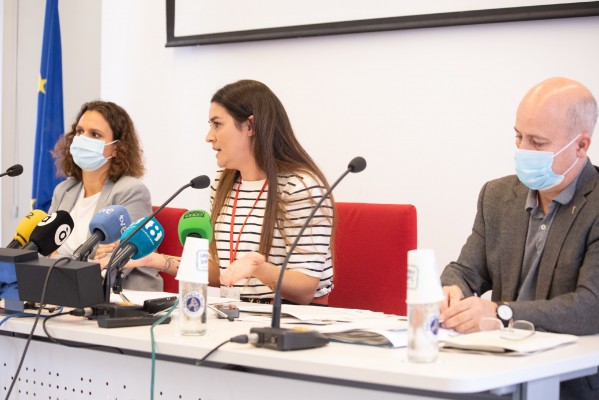 Mollà comparecerá en Les Corts para informar sobre la muerte de los burros en el Desert de les Palmes