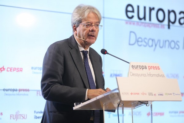 Gentiloni espera que la reforma laboral aborde la dualidad y precariedad sin restar dinamismo a las empresas