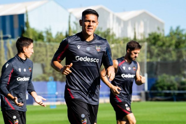 El Levante, a punto de firmar su peor arranque en LaLiga
