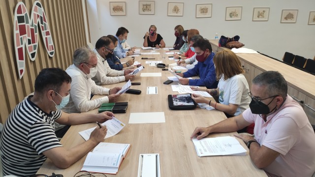 L'Horta Sud crea una comisión mixta para dirigir su estrategia 'Acord Territorial per l'Ocupació'