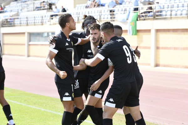 El Hércules ya ha ganado más partidos fuera que en toda la pasada campaña
