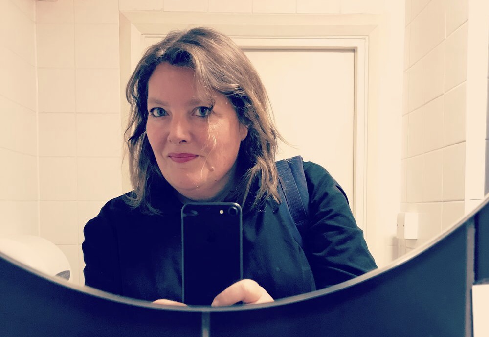 Smombies, infovirus y la cura de ‘Atención radical’ de Julia Bell