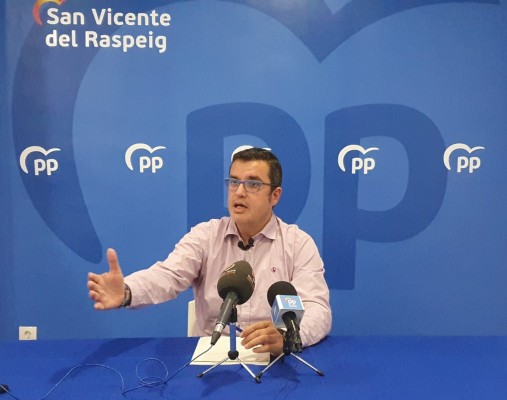 El PP de San Vicente responsabiliza a Villar: le exige que cese las competencias al edil investigado