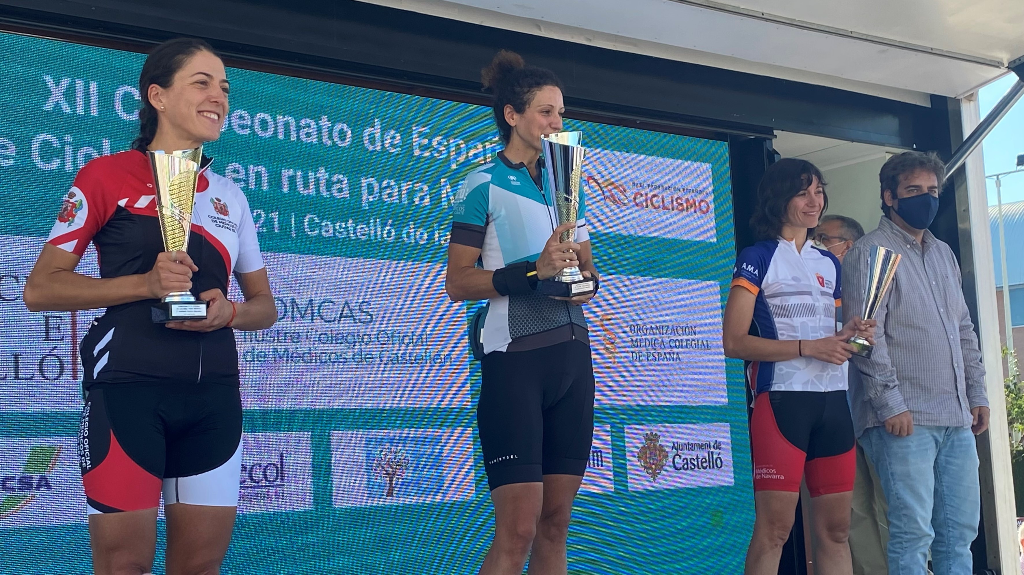 Justo Fernández y Ana Panadero, oro del Campeonato de España  de Ciclismo para Médicos
