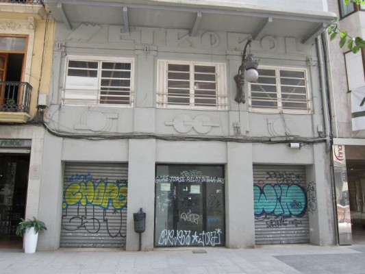 El PP insta a Ribó a mantener la fachada y los motivos art déco del cine Metropol