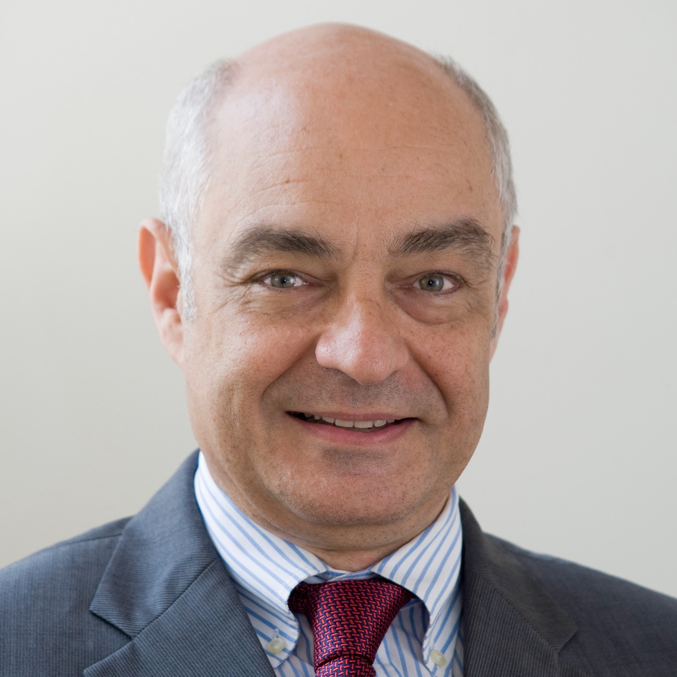 El doctor Manuel Bernal, nuevo presidente de la Sociedad Española de Otorrinolaringología