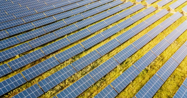 La alemana Enerparc destina 15 millones a una planta solar en Villena junto a la de Iberdrola