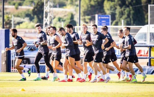 Sólo dos victorias del Levante en el Pizjuán, donde perdió últimos cuatro partidos
