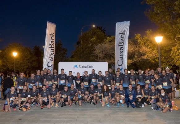CaixaBank disfruta del Medio Maratón Valencia Trinidad Alfonso EDP 