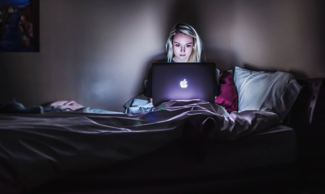 ¿Se puede vivir de crear contenidos online?
