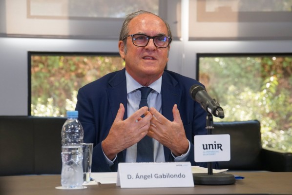 El PSOE y el PP acuerdan que Ángel Gabilondo sea el próximo Defensor del Pueblo