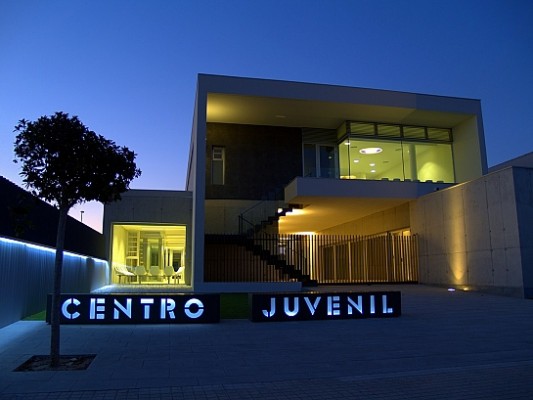 Los centros juveniles de las pedanías de Elche cierran por fin de contrato: solo habrá talleres