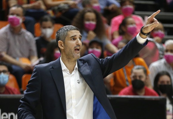 Burgos: “Hay que desgastarlas porque la plantilla de Ekaterimburgo es espectacular”