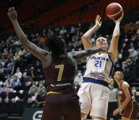 El Valencia Basket arrolla al Namur con un baloncesto de fantasía