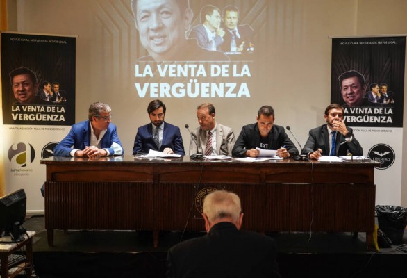 A Meriton le llueven las demandas