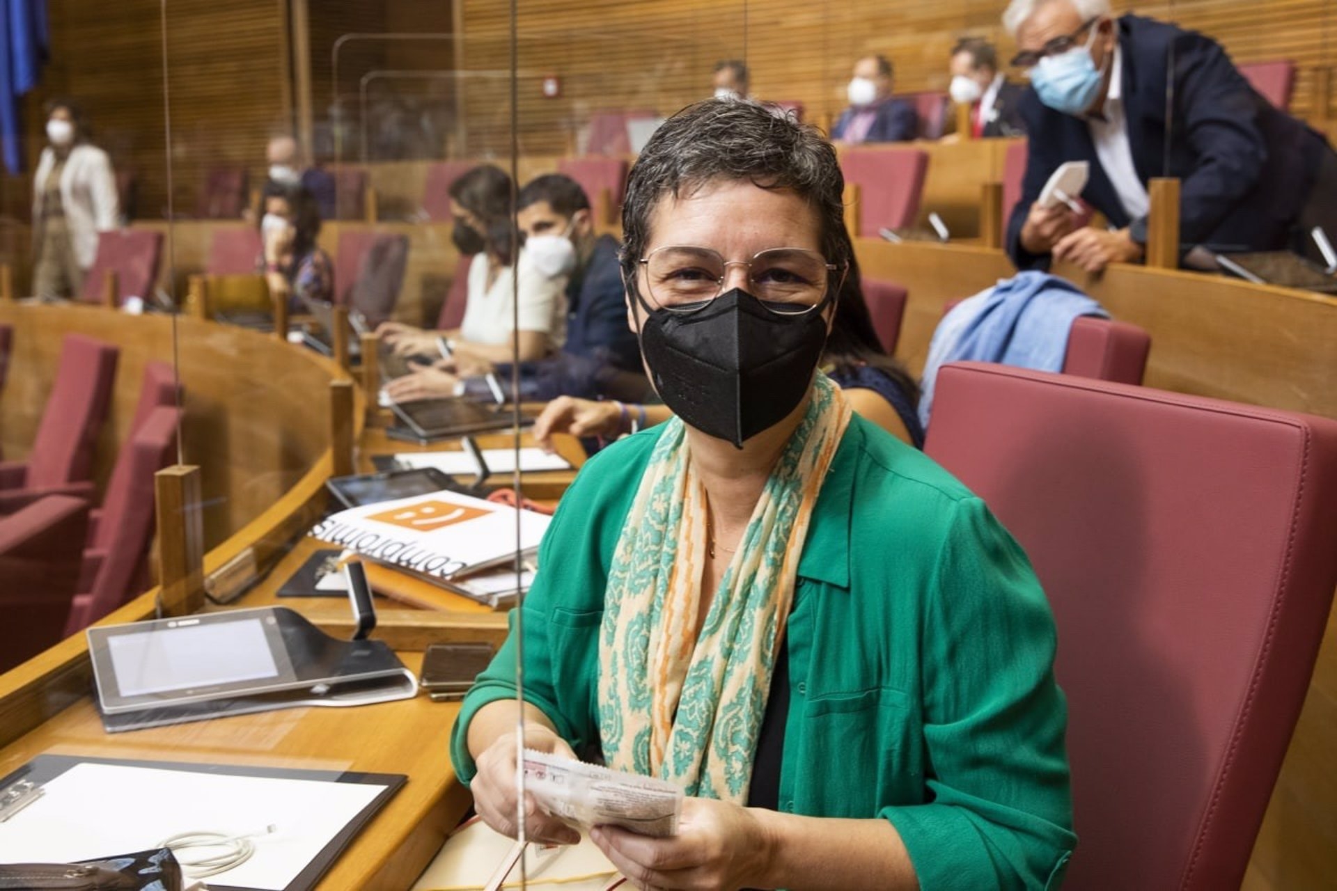 Les Corts aprueban una propuesta de Compromís para cobrar el IVA a las loterías y apuestas