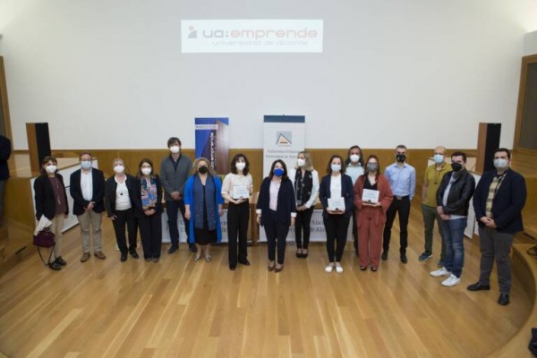 La UA renueva los premios ua:emprende a estudiantes con base de un proyecto empresarial