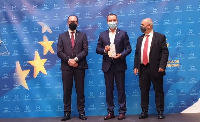 Riba-roja recibe el premio InnovaGloc por la plataforma de contratación pública Ribalicita