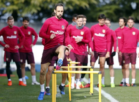 Simeone recupera a Juanfran y convoca a Cerci y Juan Moreno