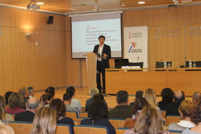 Francesc Colomer, en un acto en el Ivat.tur de Benidorm. Foto AP - 