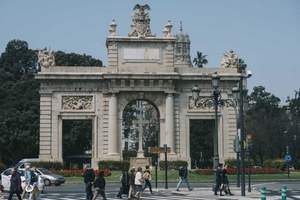 Tetuán-Parterre-Glorieta: tornar la vida real a un jardí congelat en el temps?

