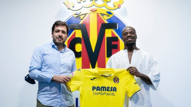 Aurier no podrá jugar la Champions con el Villarreal hasta la próxima fase