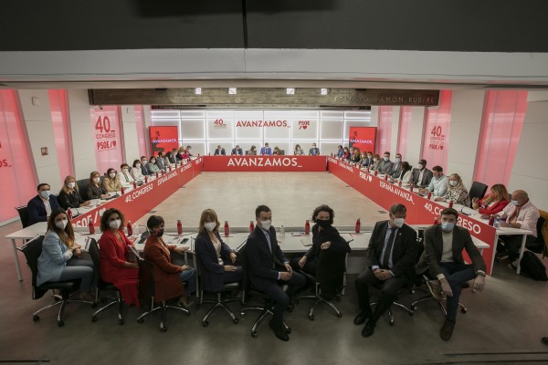 Sánchez encomienda a su nueva Ejecutiva volcarse en los territorios y reforzar el PSOE